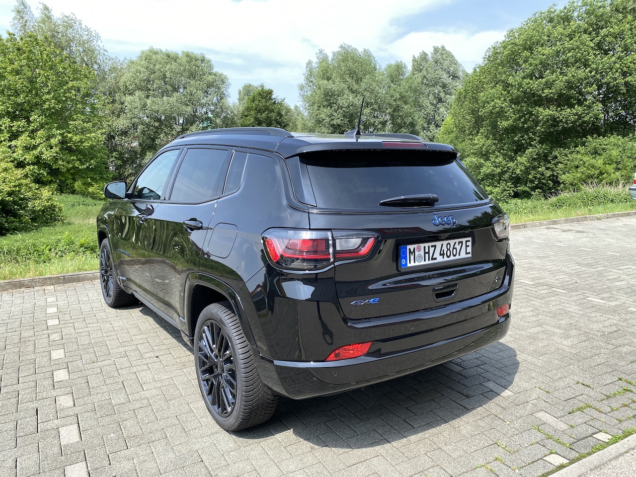 JEEP_Hertz_02.JPG