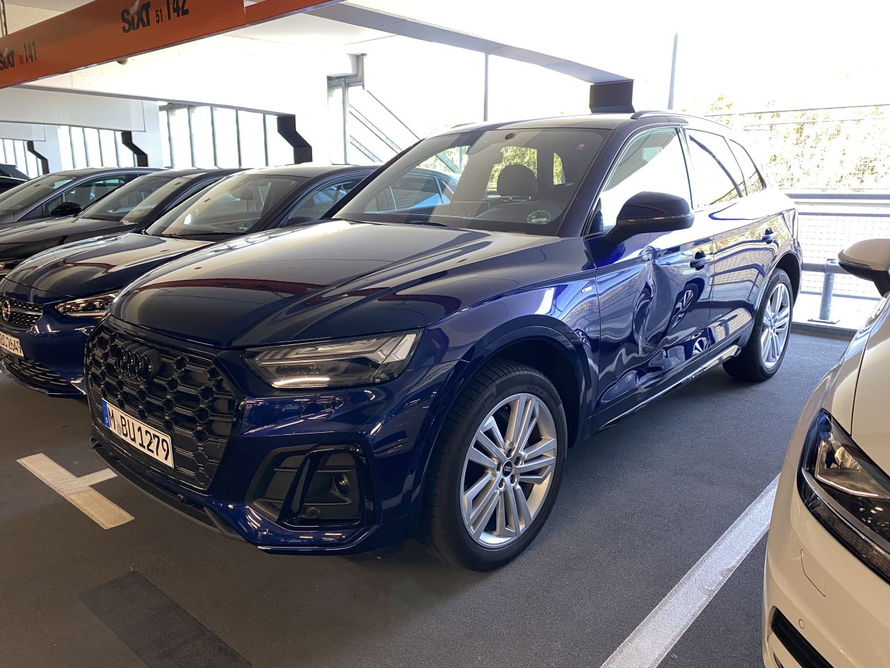SIXT_028.jpg