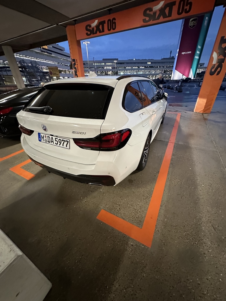 BMW 530i