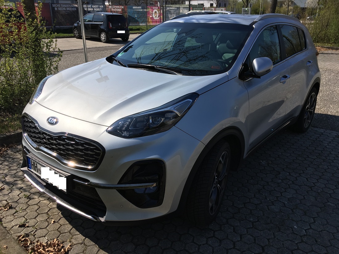 KIA_Sportage_GTline_front.jpg