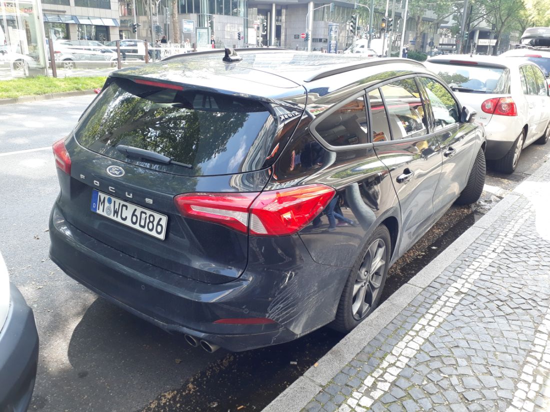 Ford Focus Sixt.jpg