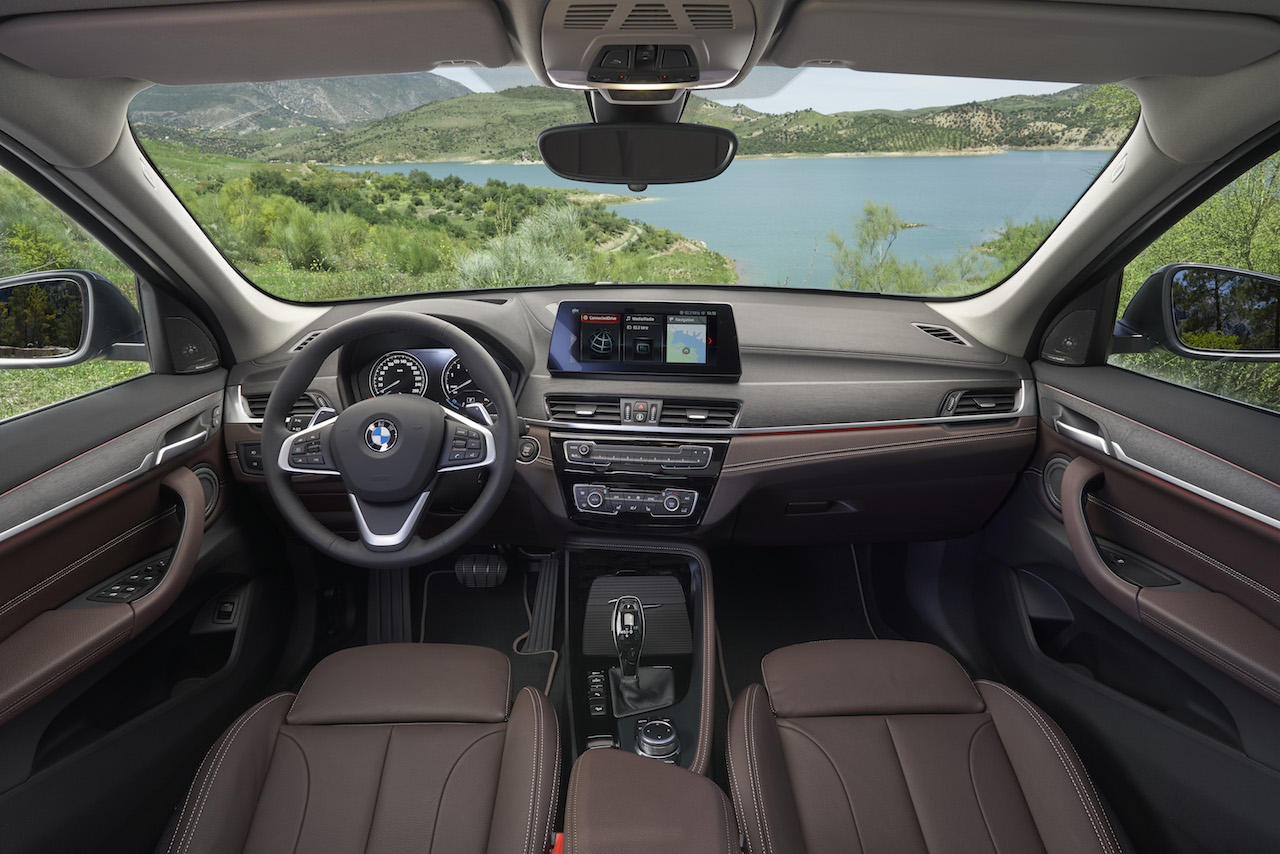 bmw x1 innen.jpg