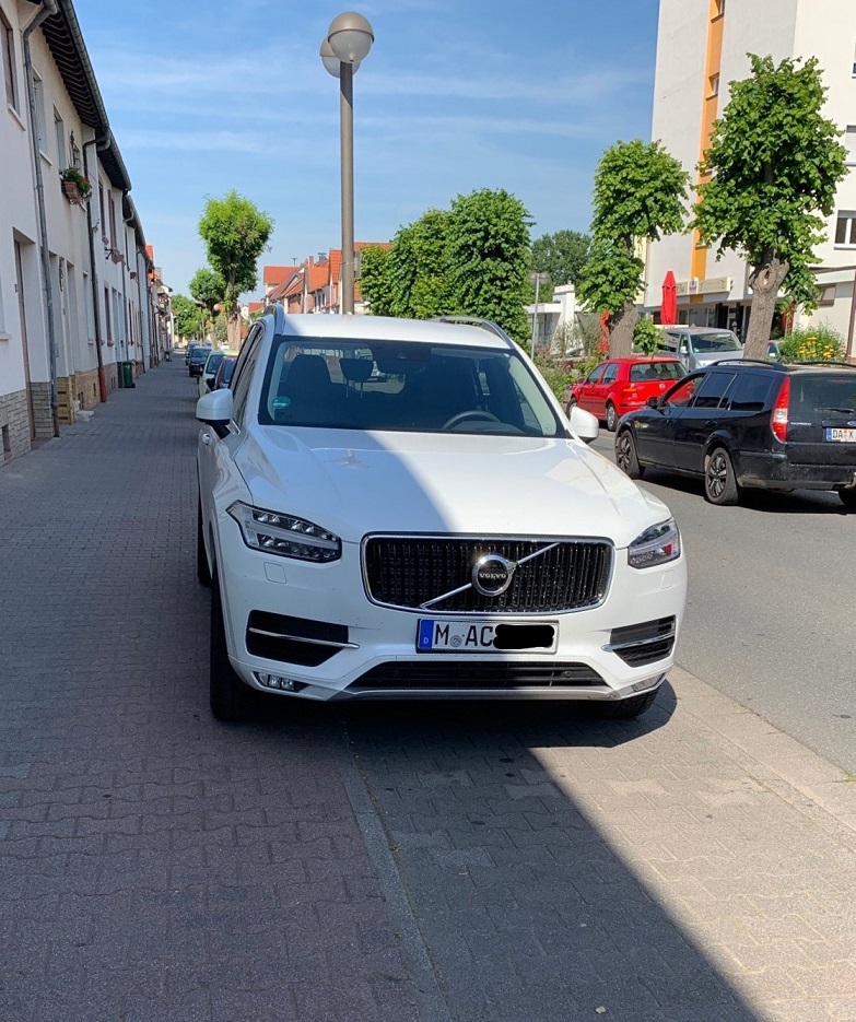 volvo 2_.jpg