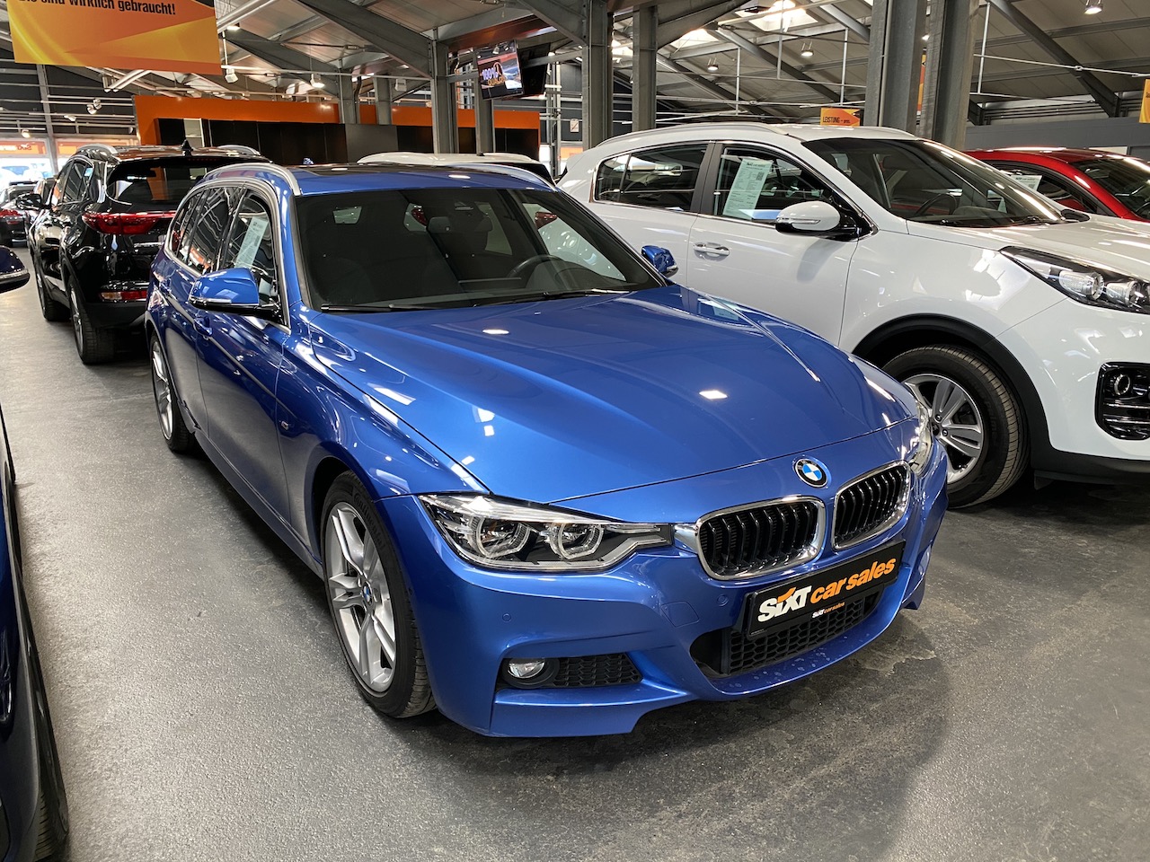 SIXTCarSales_004.JPG