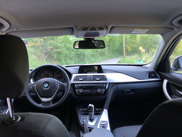 BMW Innen.jpg