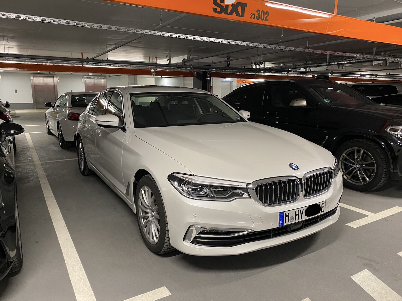 BMW 530e.JPG
