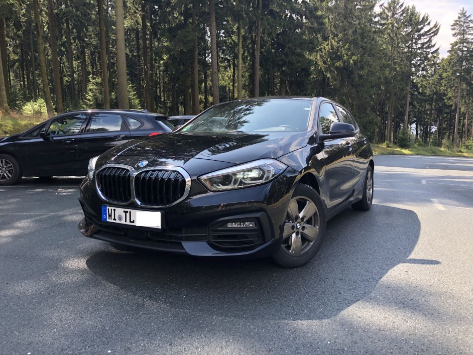 BMW118i_3.jpg