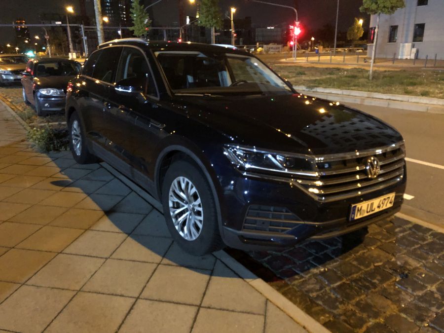 Sixt VW 1.jpg