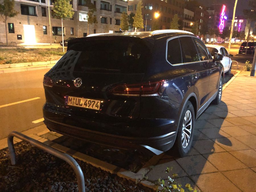 Sixt VW 2.jpg