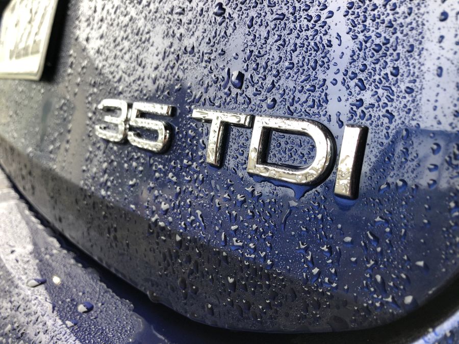 35TDI Emblem.JPG