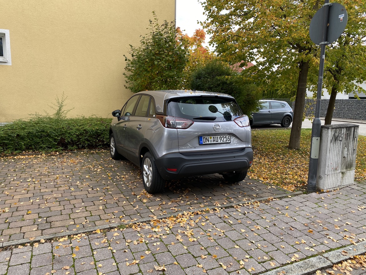 HERTZ_Opel Crossland.JPG