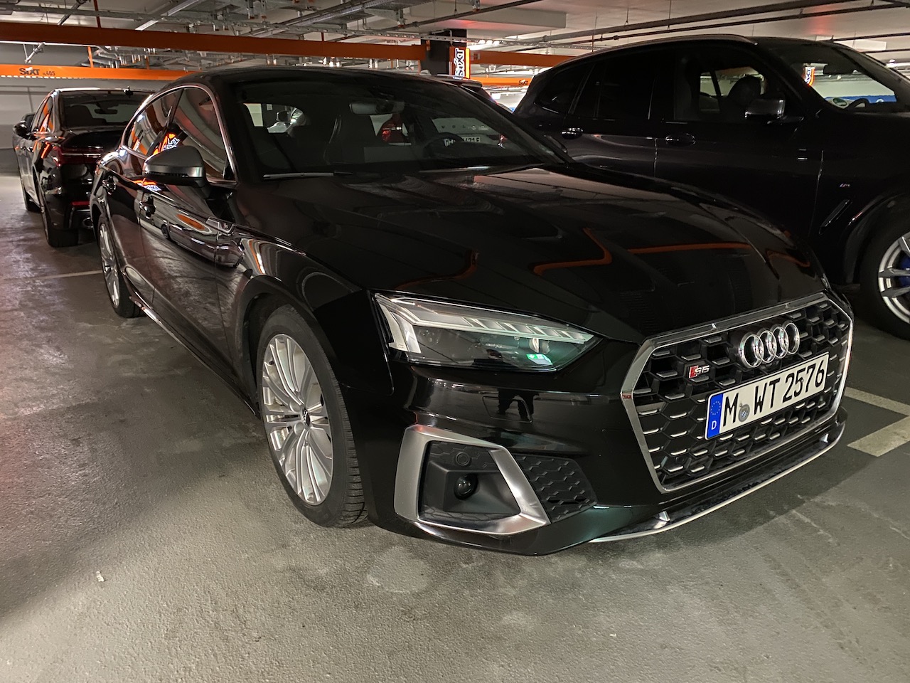 Audi S5 SB_SIXT.JPG