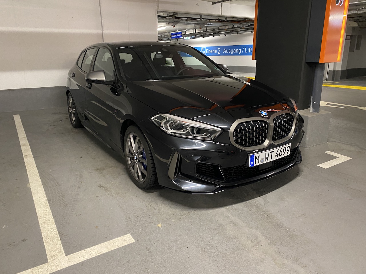 M135i_SIXT_01.JPG