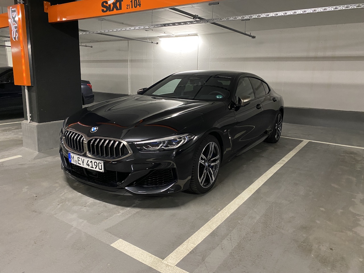 SIXT_M850i GC.JPG