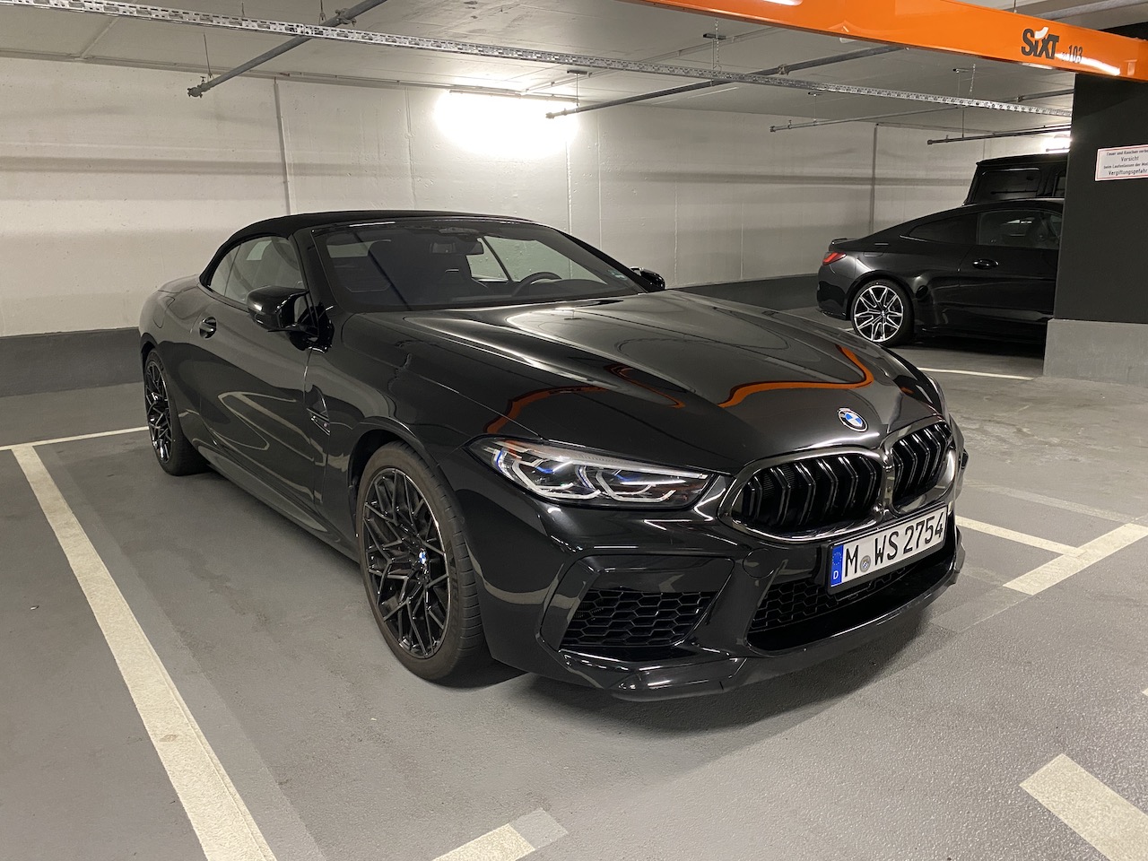 SIXT_M8Cabrio.JPG