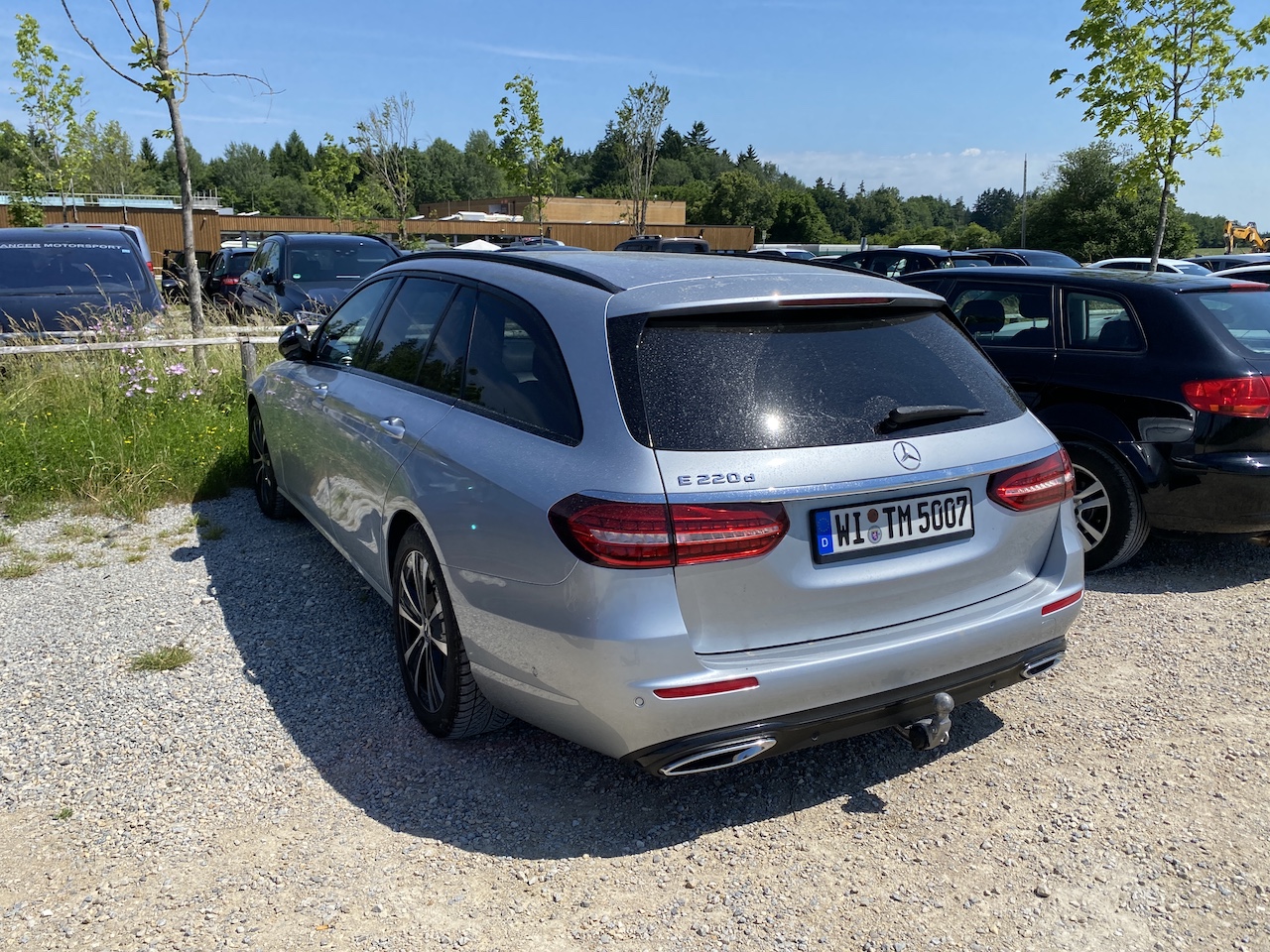 MB E220dT.JPG