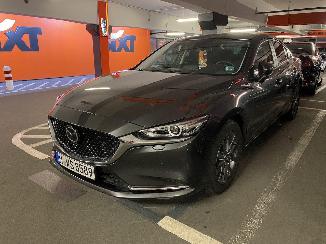 SIXT_Mazda 6 Limousine.JPG