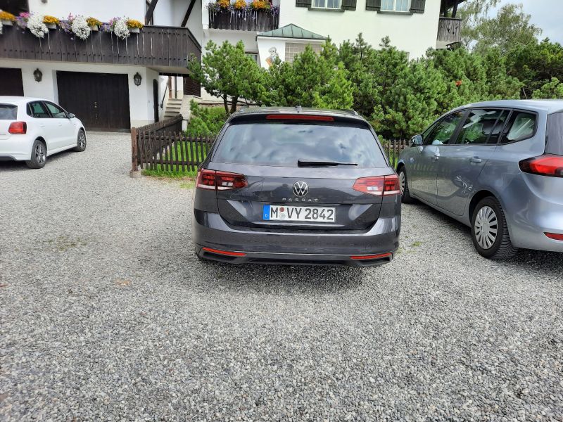 Sixt.jpg