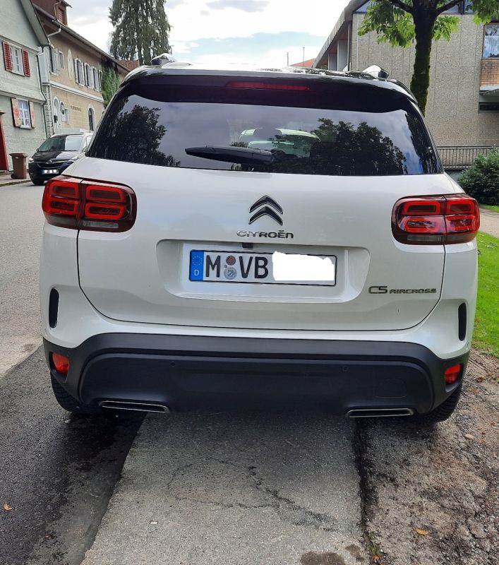 C5 Aircross Sixt.jpg