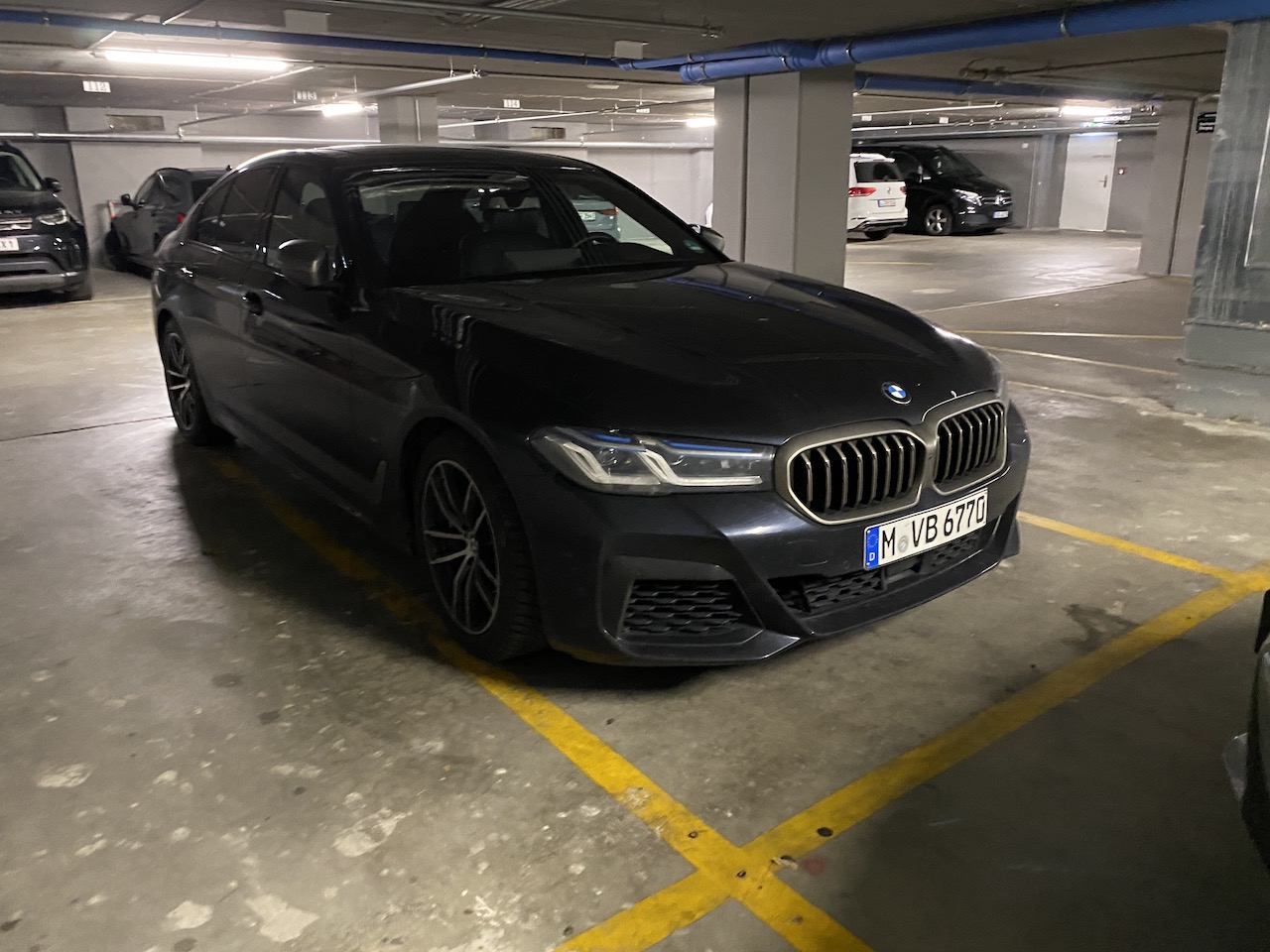 BMW M550i_Sixt.JPG