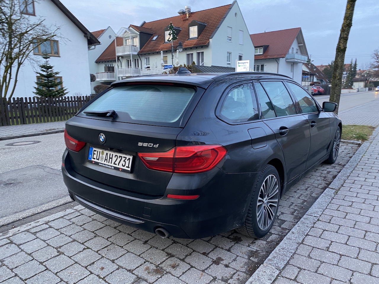 BMW 520dT_BB_02.JPG